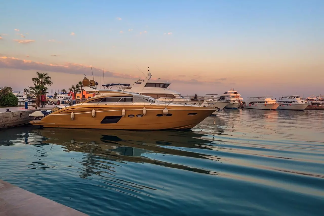 The best yacht rental offers in Hurghada